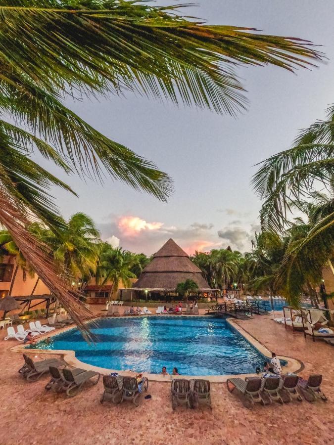 Reef Yucatan All Inclusive & Convention Center Mérida Exterior foto